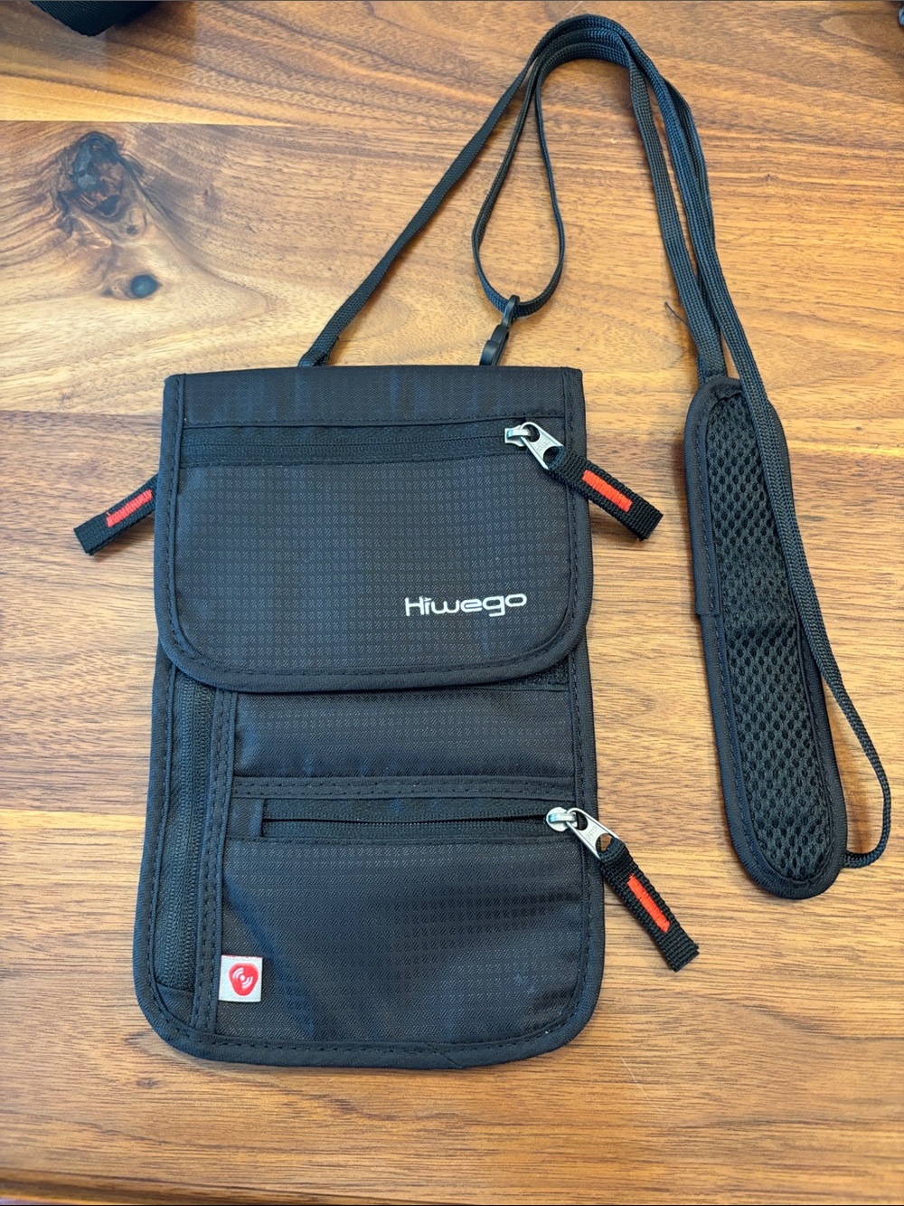Hiwego Black Flat Travel RFID Crossbody Purse